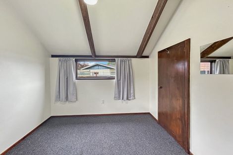 Photo of property in 17 Niddry Crescent, Winton, 9720