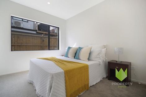 Photo of property in 20b Crestview Rise, Papakura, 2110