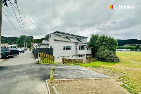 Photo of property in 111 Harbour Terrace, North Dunedin, Dunedin, 9016