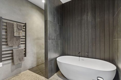 Photo of property in 621b Harbour View Road, Whangamata, 3620