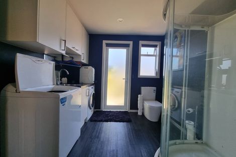 Photo of property in 2/33 Searells Road, Strowan, Christchurch, 8052