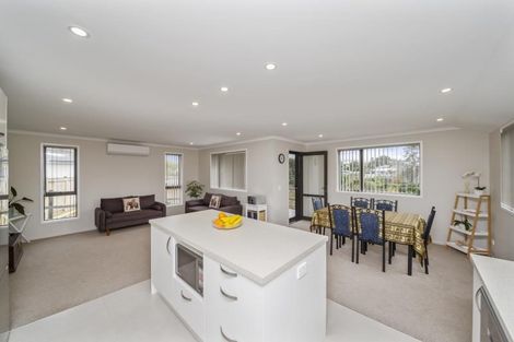 Photo of property in 48 Magnolia Drive, Westown, New Plymouth, 4310