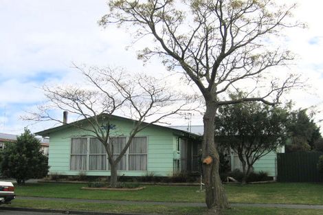 Photo of property in 38 Spriggs Crescent, Greenmeadows, Napier, 4112