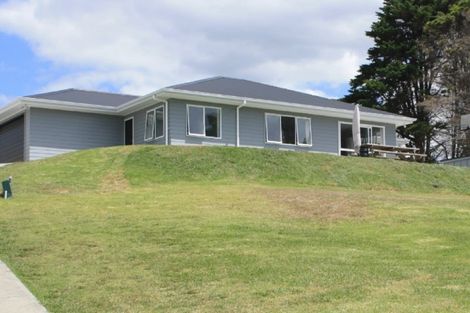 Photo of property in 12 Kuaka Crescent, Mangawhai, 0505
