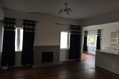 Photo of property in 1/26 Cambridge Terrace, Papatoetoe, Auckland, 2025
