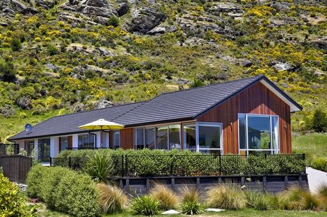 Photo of property in 15 Silverwood Lane, Kawarau Falls, Queenstown, 9300