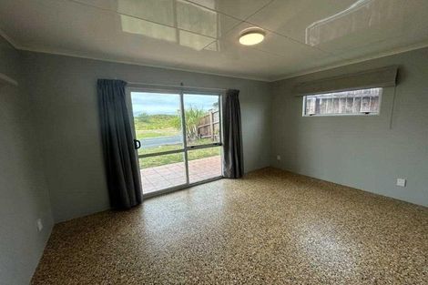 Photo of property in 880 Papamoa Beach Road, Papamoa Beach, Papamoa, 3118