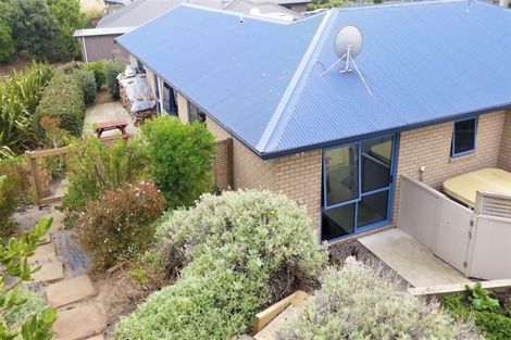 Photo of property in 9 Byron Brown Place, Otaki Beach, Otaki, 5512