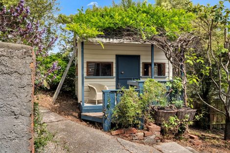Photo of property in 40 Reserve Terrace, Lyttelton, 8082