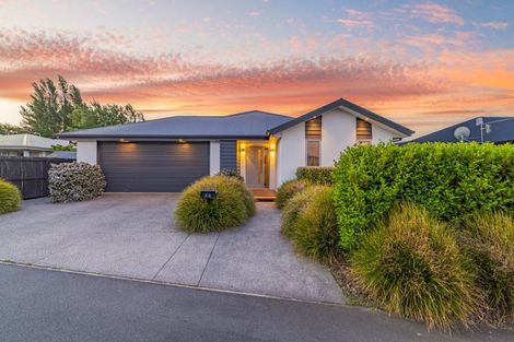 Photo of property in 58 Bradwell Crescent, Halswell, Christchurch, 8025