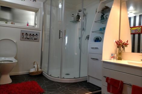 Photo of property in 9 Moana Road, Plimmerton, Porirua, 5026