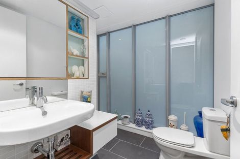 Photo of property in Portal Apartments, 1c/42 Cable Street, Te Aro, Wellington, 6011