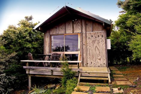 Photo of property in 12 Wilson Avenue, Kawau Island, 0920