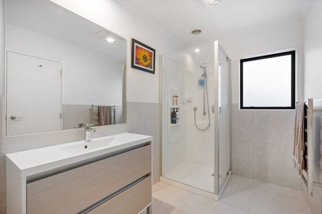 Photo of property in 60 Nils Andersen Road, Whenuapai, Auckland, 0618