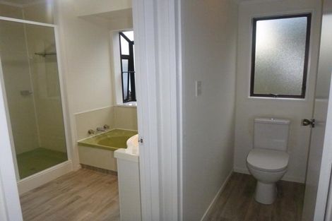 Photo of property in 12 Sumich Place, West Harbour, Auckland, 0618