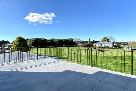 Photo of property in 60b Wilson Road South, Paengaroa, 3189