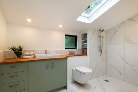 Photo of property in 95b Braemar Road, Castor Bay, Auckland, 0620