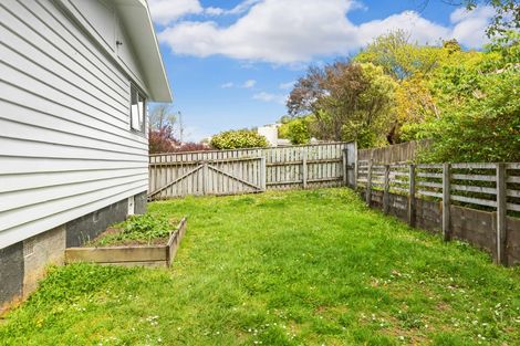 Photo of property in 169b Newlands Road, Newlands, Wellington, 6037