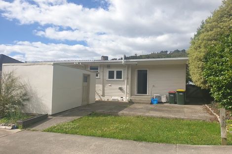Photo of property in 68 Tawhai Street, Stokes Valley, Lower Hutt, 5019
