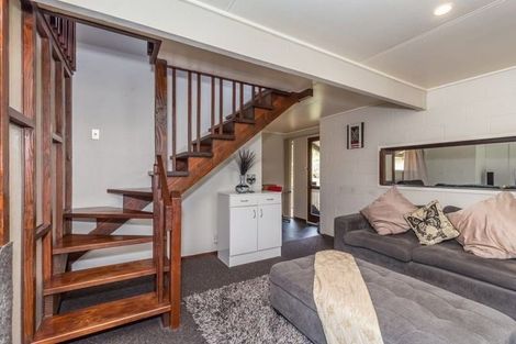 Photo of property in 14 Kennedy Drive, Levin, 5510