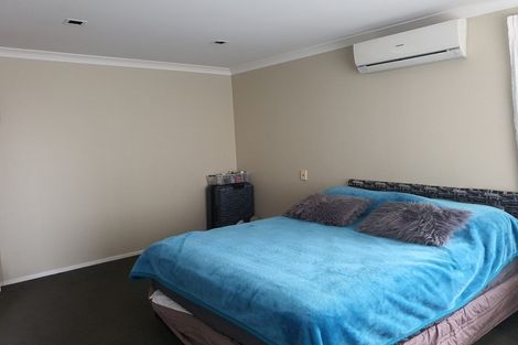Photo of property in 8 Baverstock Road, Flat Bush, Auckland, 2016