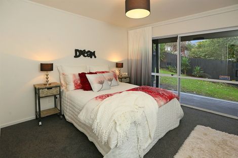 Photo of property in 1/37 Rhinevale Close, Henderson, Auckland, 0612