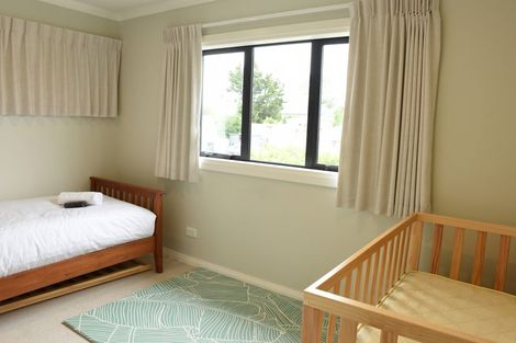 Photo of property in 171a Beach Haven Road, Beach Haven, Auckland, 0626