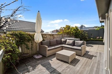 Photo of property in 9 Dornoch Place, Papakowhai, Porirua, 5024