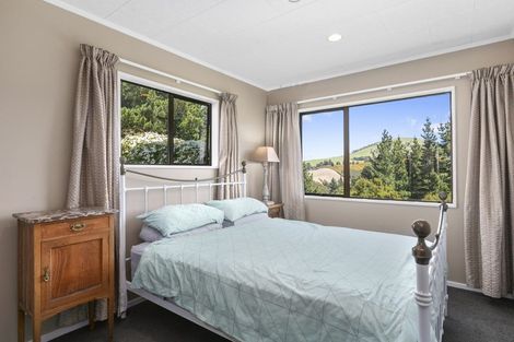 Photo of property in 82 Scurr Road, Scroggs Hill, Dunedin, 9076