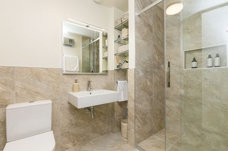 Photo of property in Montreaux Apartments, 10i/164 The Terrace, Wellington Central, Wellington, 6011