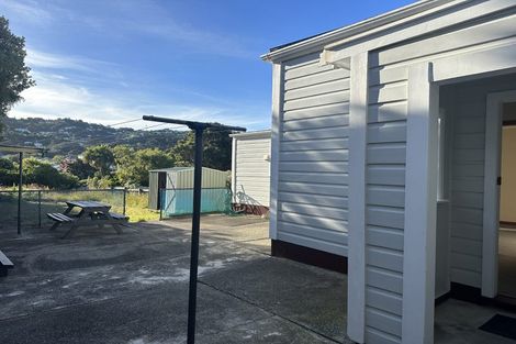 Photo of property in 6 Chatham Street, Berhampore, Wellington, 6023