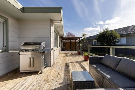 Photo of property in 27 Sunvale Place, Gate Pa, Tauranga, 3112