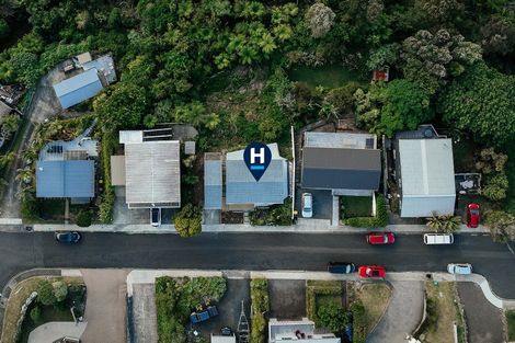 Photo of property in 6 Ridge Road, Tairua, 3508