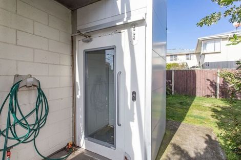 Photo of property in 361 Marine Parade, New Brighton, Christchurch, 8061