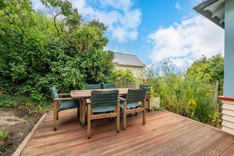 Photo of property in 64 Tees Street, South Hill, Oamaru, 9400