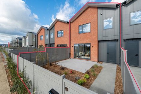 Photo of property in 170 Park Estate Road, Rosehill, Papakura, 2113