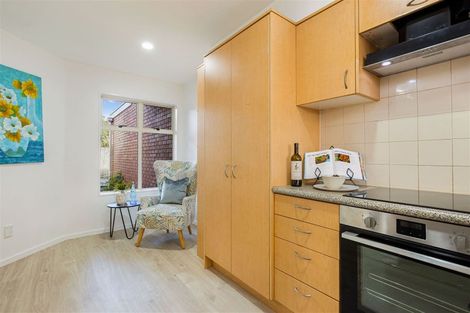 Photo of property in 4/23 Charlenne Close, Ranui, Auckland, 0612