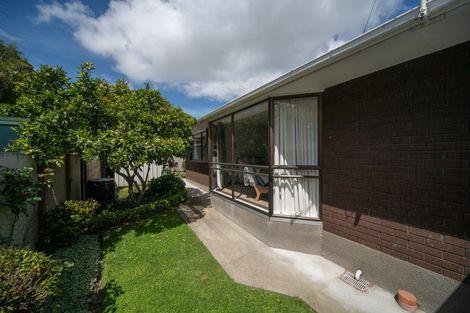 Photo of property in 3 Phoenix Avenue, Hokowhitu, Palmerston North, 4410