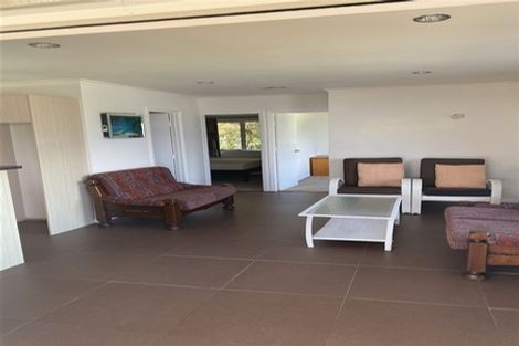 Photo of property in 199f Hill Road, Alfriston, Auckland, 2105