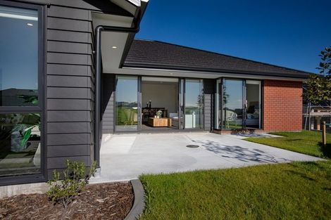 Photo of property in 4 Flounder Drive, Omokoroa, 3114