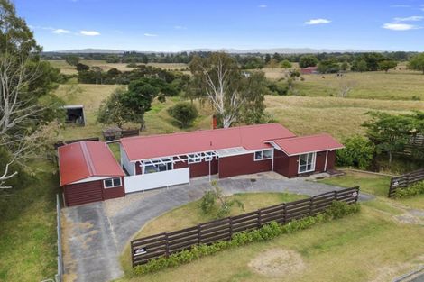 Photo of property in 35 Stirling Street, Te Aroha, 3320