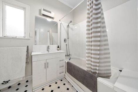 Photo of property in 55 Moxham Avenue, Hataitai, Wellington, 6021