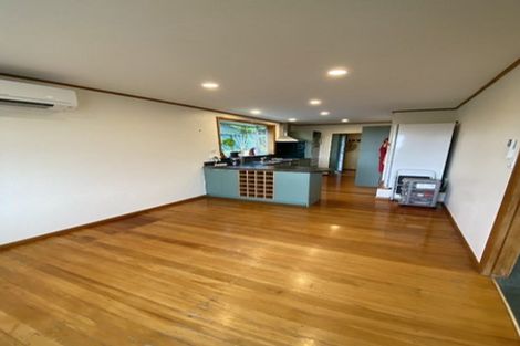 Photo of property in 3 Cecil Road, Tawa, Wellington, 5028