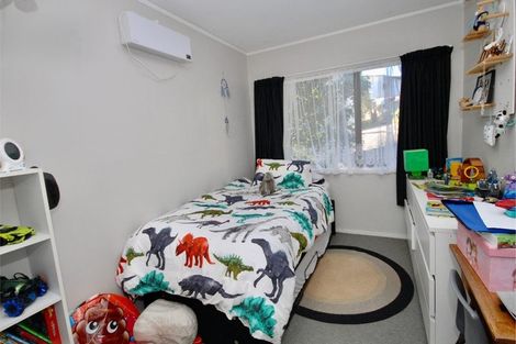 Photo of property in 2/47 Flaxdale Street, Birkdale, Auckland, 0626