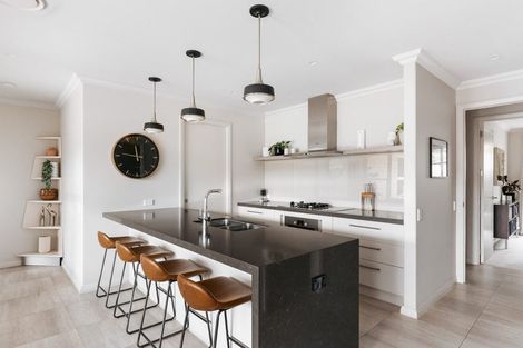 Photo of property in 30 Broadwater Close, Pyes Pa, Tauranga, 3112