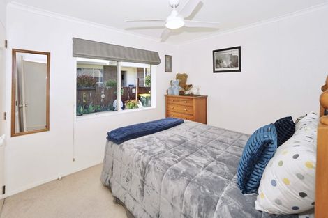 Photo of property in 14 Muir Place, Te Puke, 3119