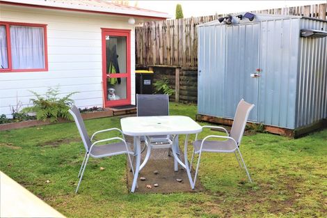 Photo of property in 1/122 Kenny Street, Waihi, 3610