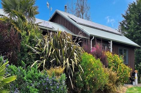 Photo of property in 3442 Puketitiri Road, Patoka, Napier, 4184