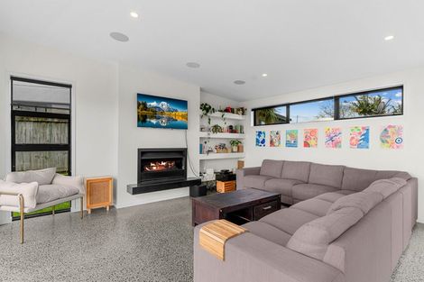 Photo of property in 22 Marram Place, Mangawhai Heads, Mangawhai, 0505