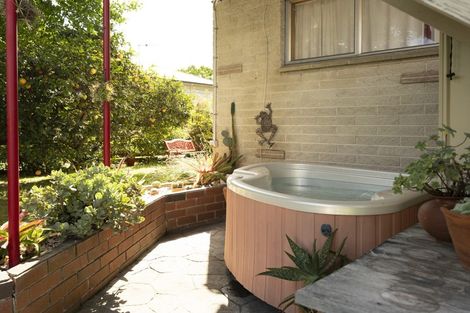 Photo of property in 11 Travis Street, Taradale, Napier, 4112